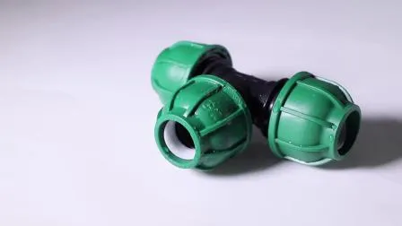Fabricante de fábrica Conexões de compressão para irrigação Cotovelo roscado fêmea